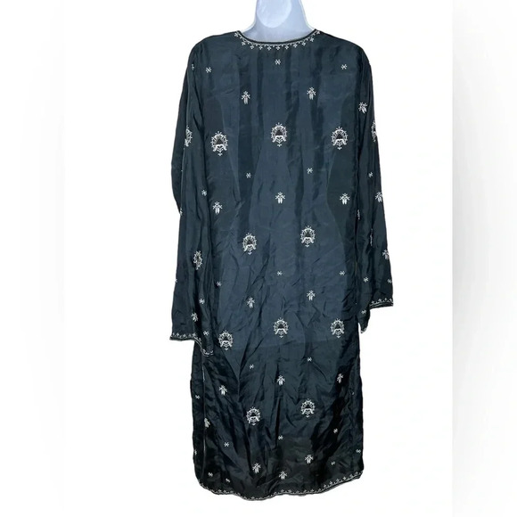 Jennifer Miller women’s long black embroidered silk tunic side slits sz 2 - Picture 2 of 3